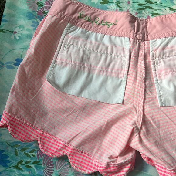Lilly Pulitzer Neon Fiesta Pink Buttercup Shorts - 2 - Picture 14 of 15